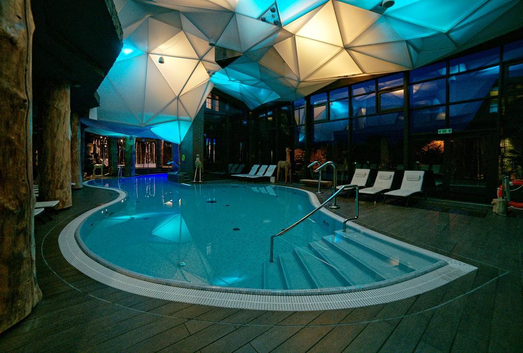 Hotel Zubrowka Spa & Wellness Bialowieza Exterior photo